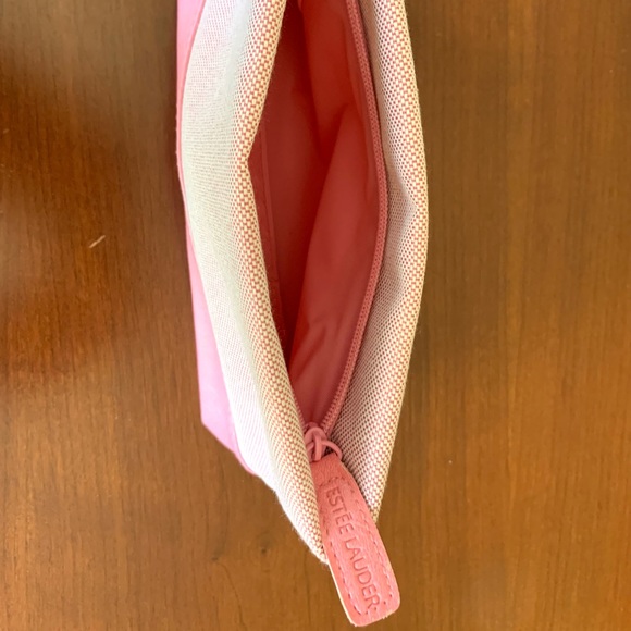 Set of two make-up cosmetic bags pink faux leather/fabric bag & shiny fllowers - Picture 6 of 6